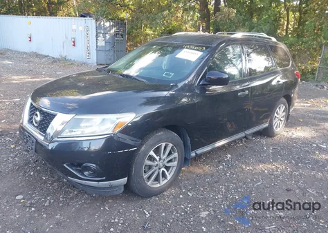 2015 Nissan Pathfinder S z USA, uszkodzony, nr VIN 5N1AR2MM9FC663315